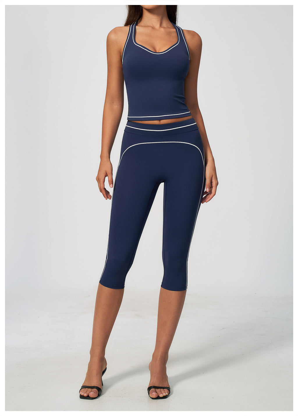 Short Capri Gaio
